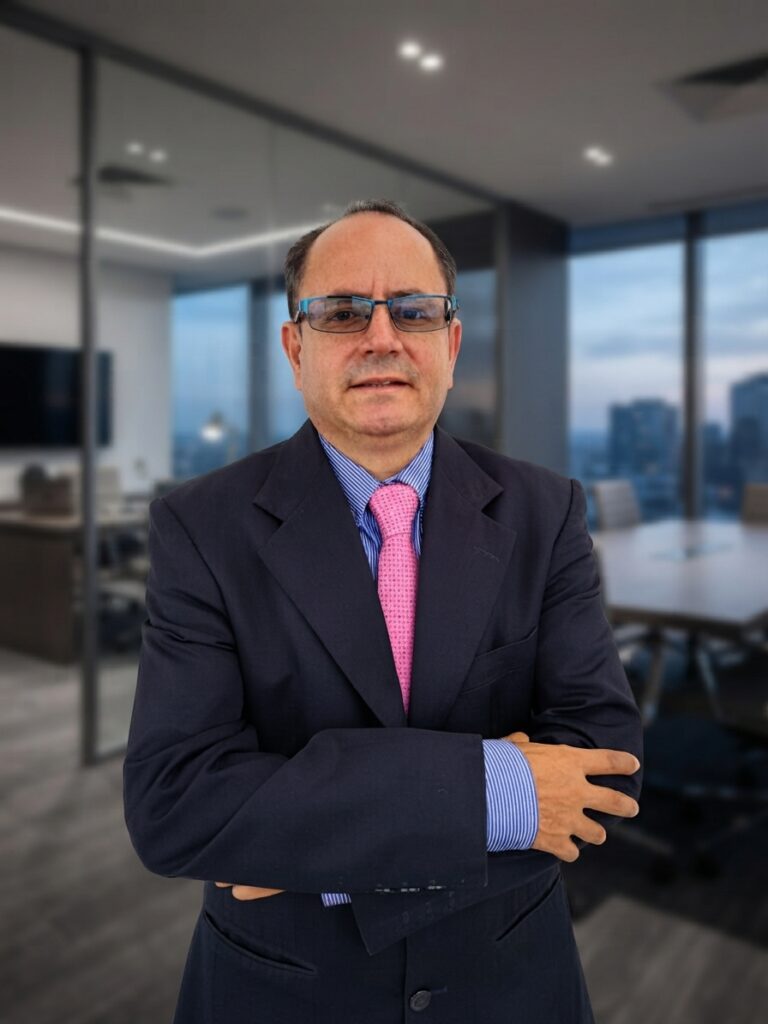 Nicéforo Rincón García, abogado
